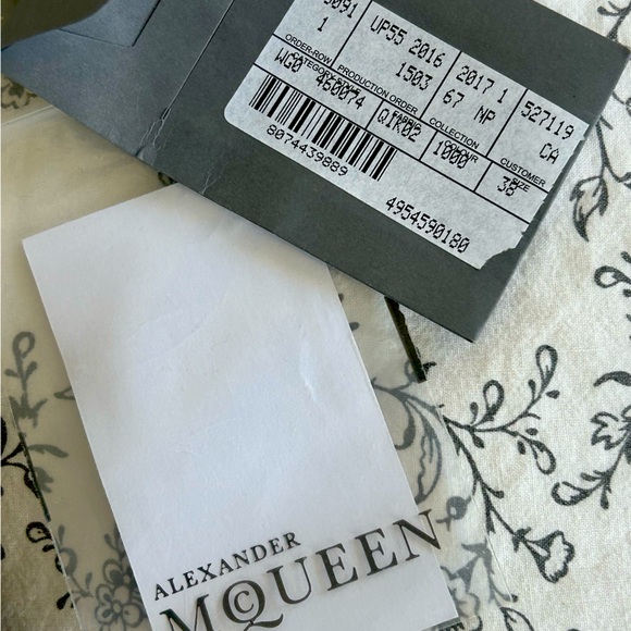 Alexander McQueen Skirt - Picture 2 of 6